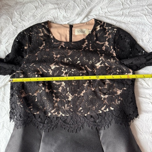Eliza J Black Lace Overlay Sleeve Dress with Pockets - Picture 5 of 10